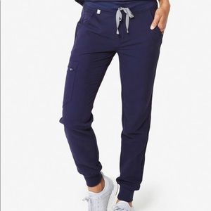 FIGS Zamora Joggers - Small Petite (Navy)